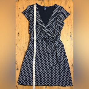 Y2K Vintage GAP Black and White Patterned Short Sleeve Faux Wrap Dress EUC US M